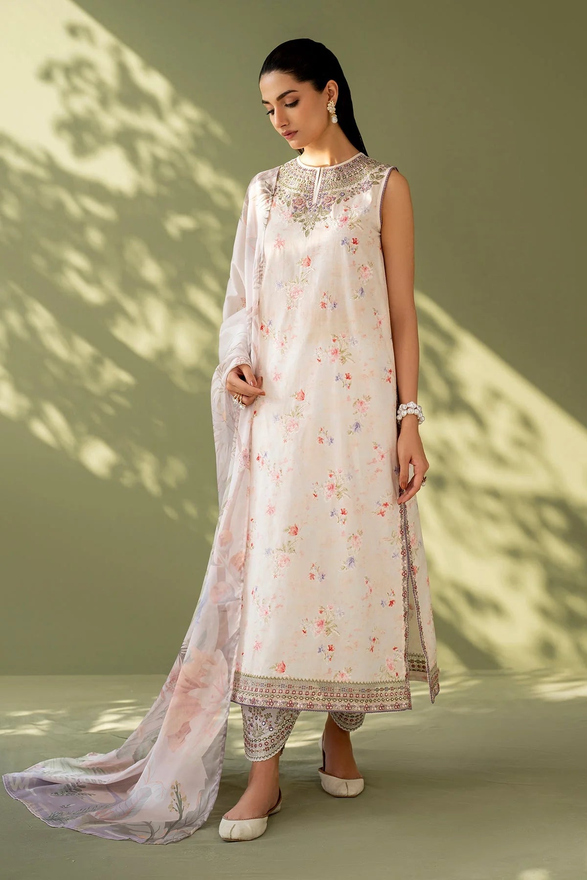 EMBROIDERED PRINTED LAWN UF-4169 | 3 PC UNSTITCHED SUIT | BAROQUE