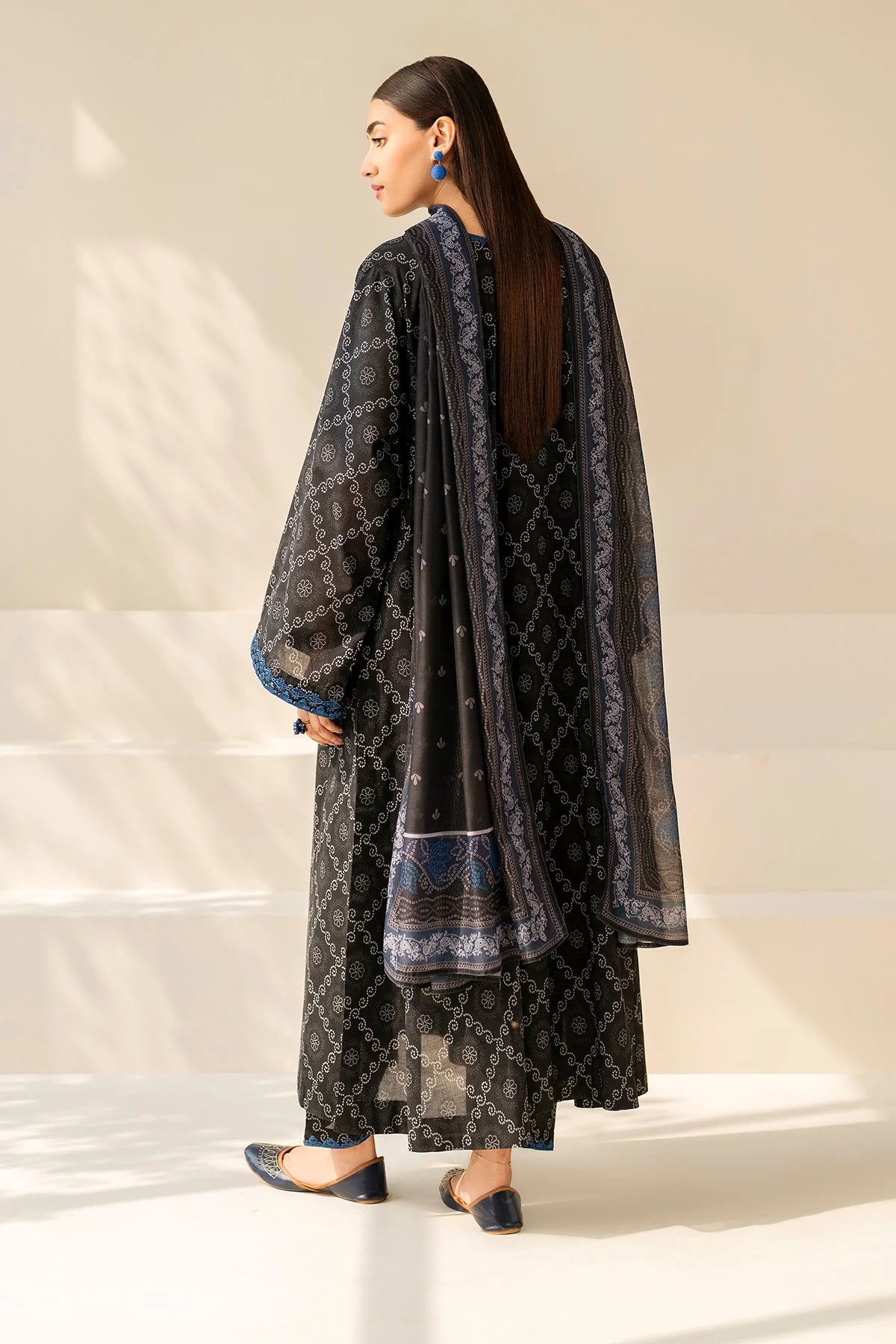 DIGITAL PRINTED LAWN UF-4209 | 3 PC UNSTITCHED SUIT | BAROQUE