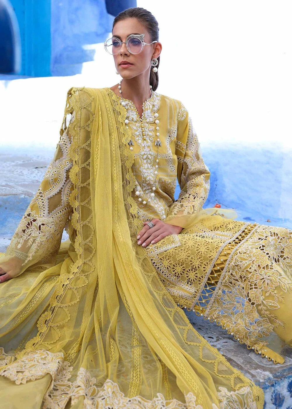 EMBROIDERED LAWN 3-PIECE SUIT - MARIA B