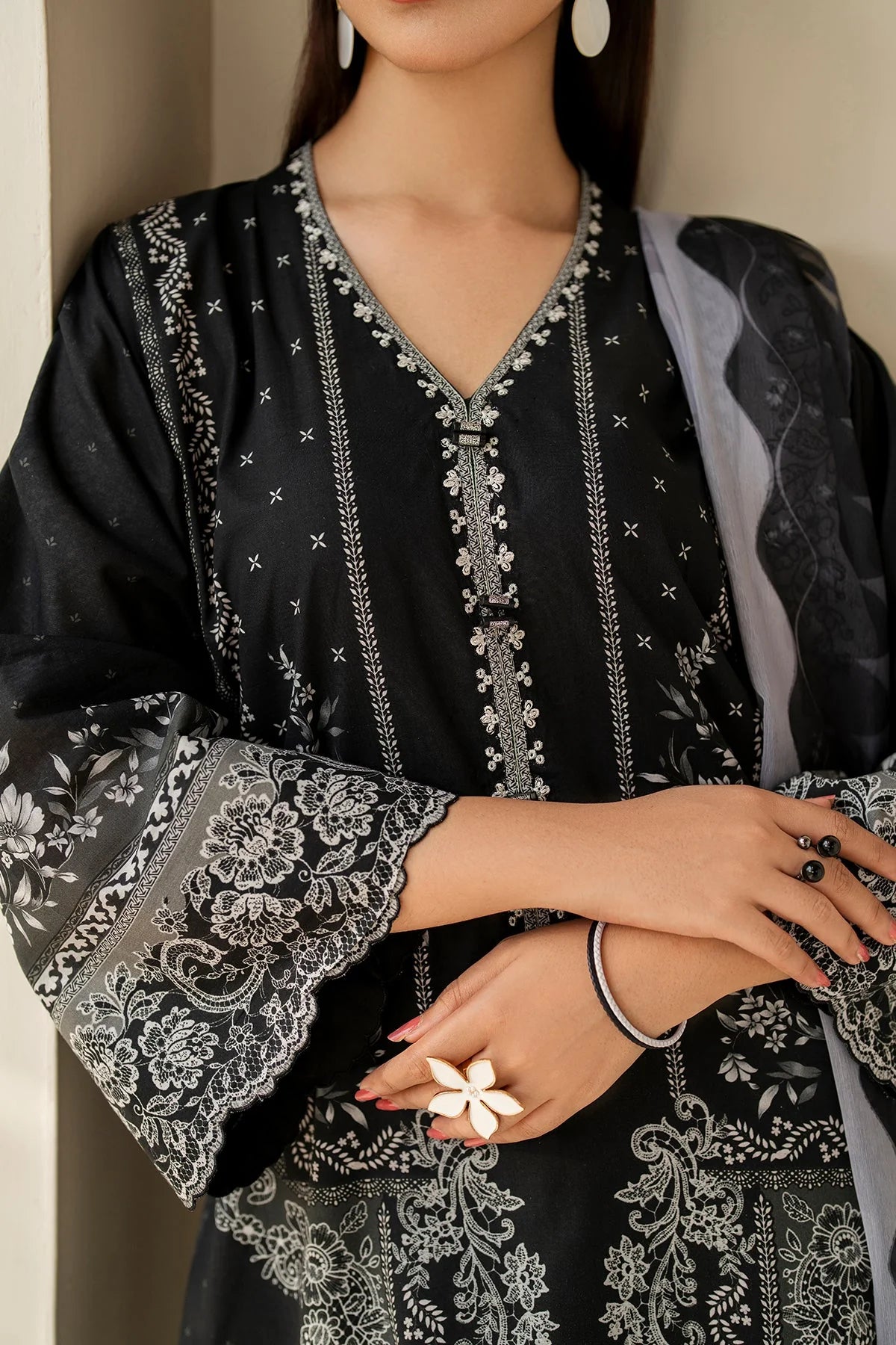 DIGITAL PRINTED LAWN UF-4205 | 3 PC UNSTITCHED | BAROQUE
