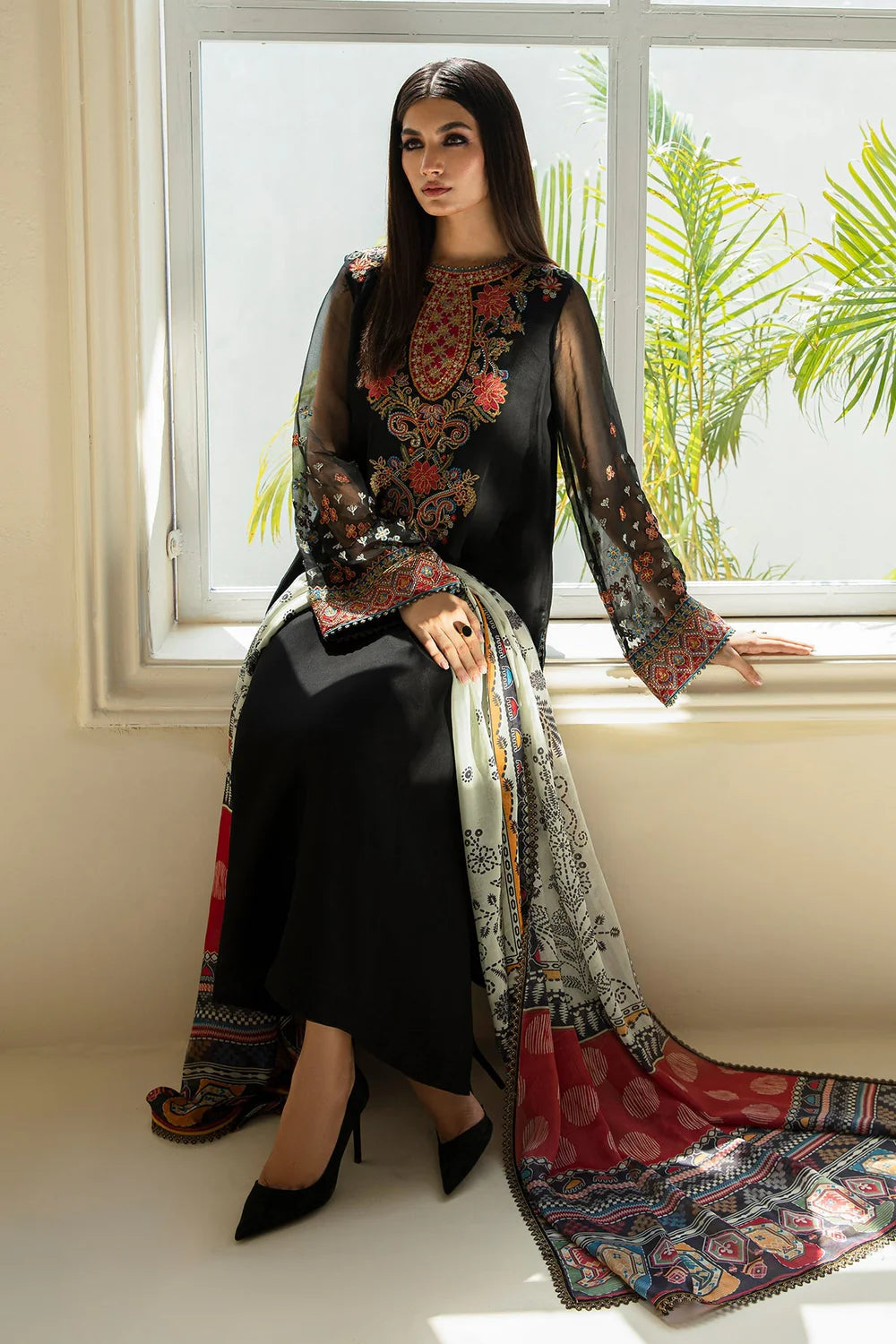 4-PC EMBROIDERED CHIFFON UNSTITCHED - BAROQUE