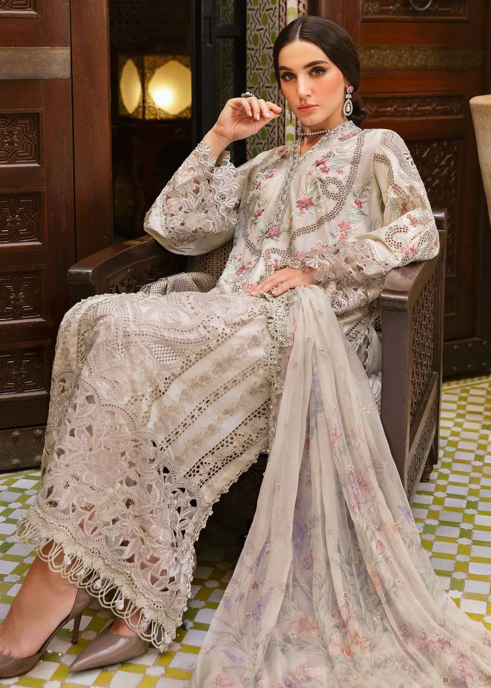 MARIA.B. LAWN 3-PIECE SUIT 14B UNSTITCHED