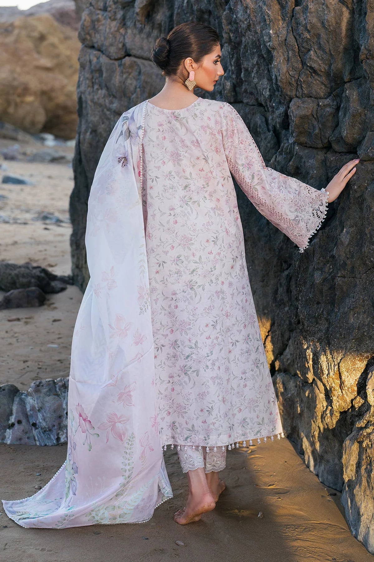 EMBROIDERED PRINTED LAWN UF-4130 | 3 PC UNSTITCHED | BAROQUE