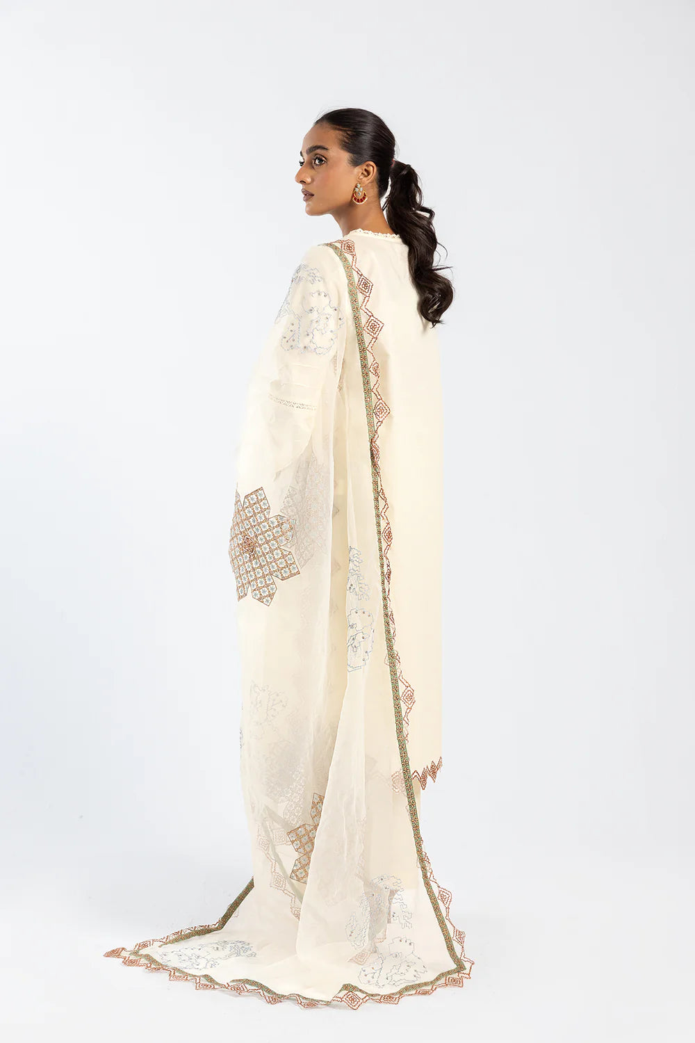 EMBROIDERED SUIT 3 PC READY MADE | ETHNIC