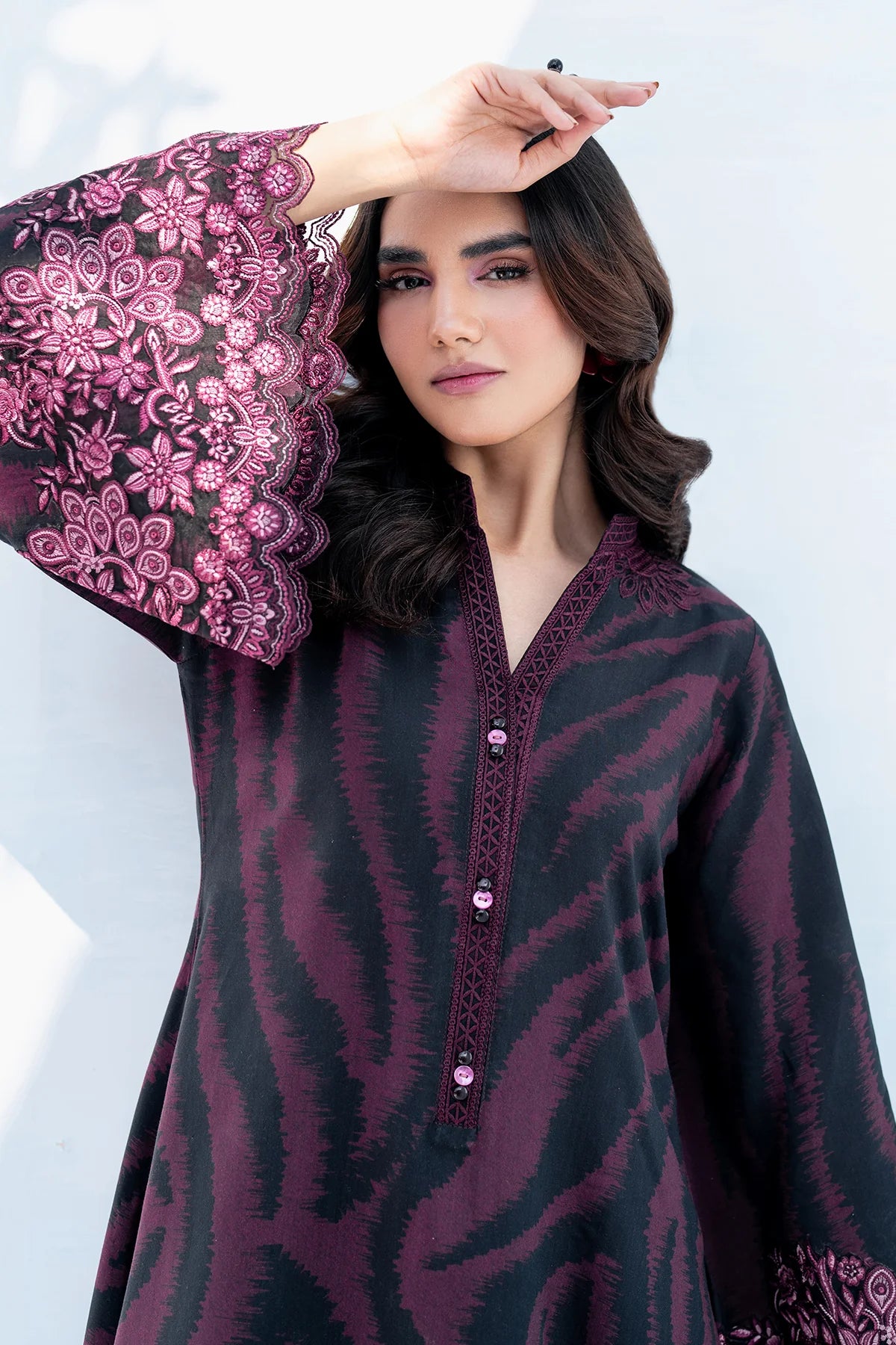 PRINTED VISCOSE SILK UF-4056 | 3 PC UNSTITCHED