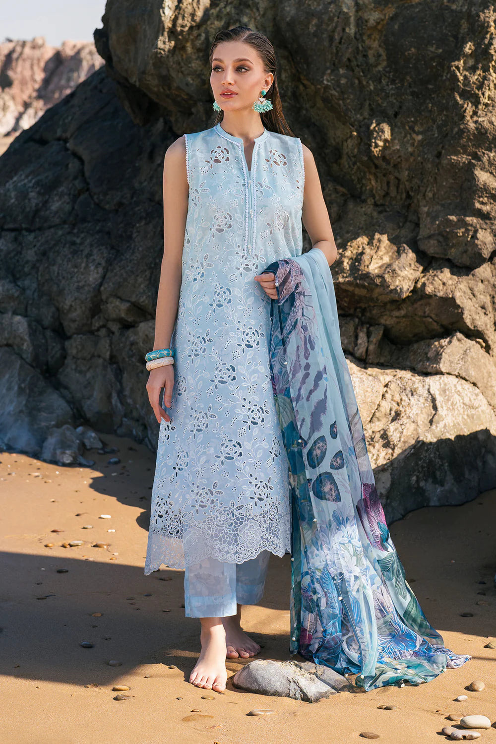 EMBROIDERED PRINTED LAWN UF-4109 3Pc SUIT UNSTITCHED | BAROQUE