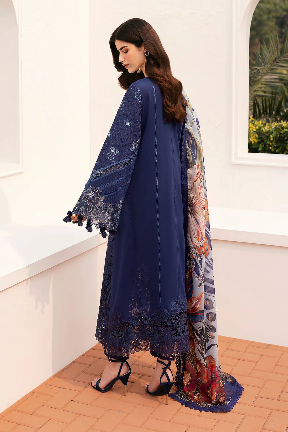 EMBROIDERED LAWN EL-D07 UNSTITCHED 3Pc - BAROQUE