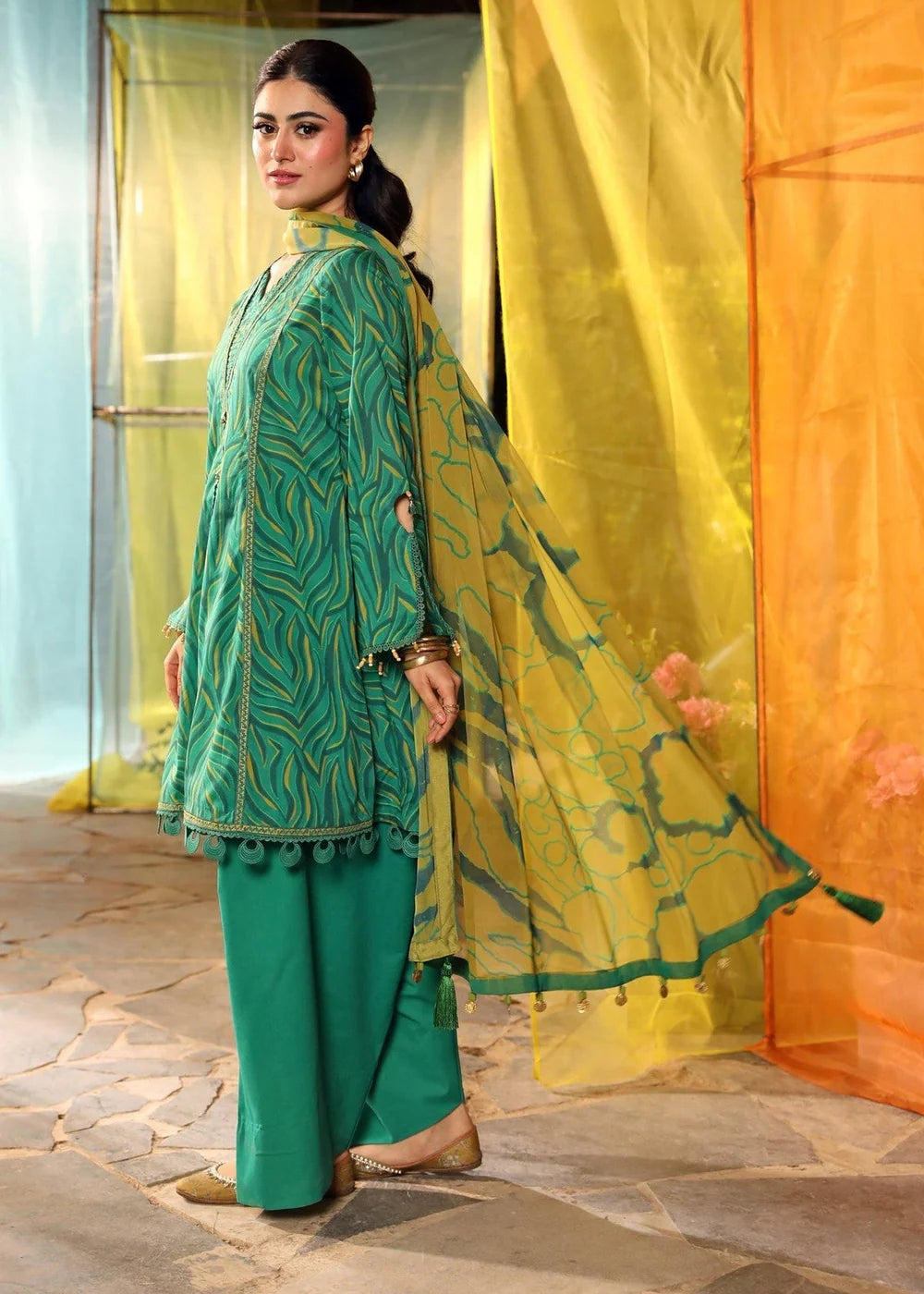 3-PIECE GREEN UNSTITCHED SUIT