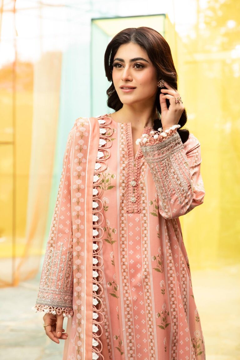 MARIA B UNSTITCHED LAWN COLLECTION 2025 | MB-CUS25-711B