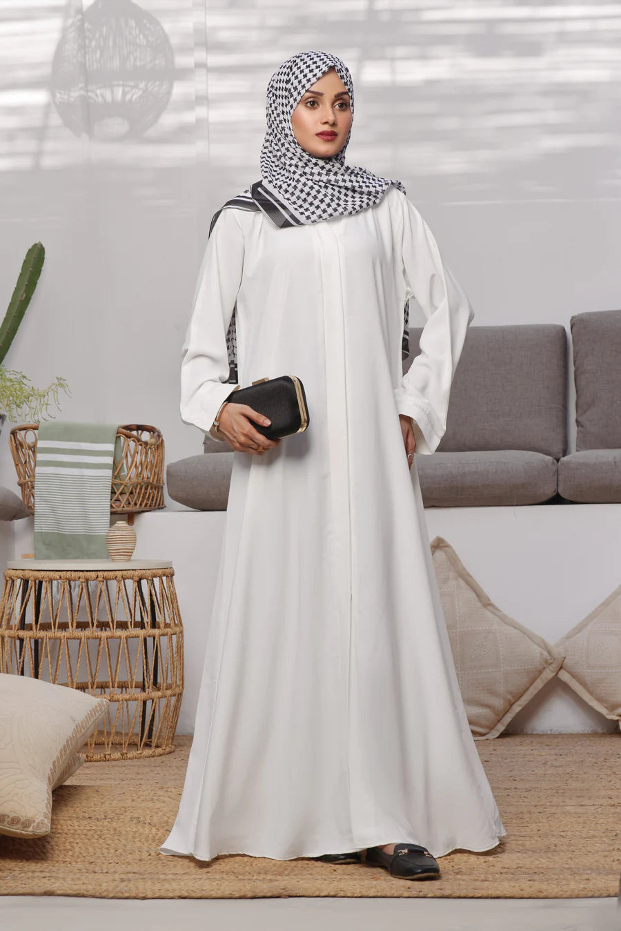 ANJUM ABAYA - TGM
