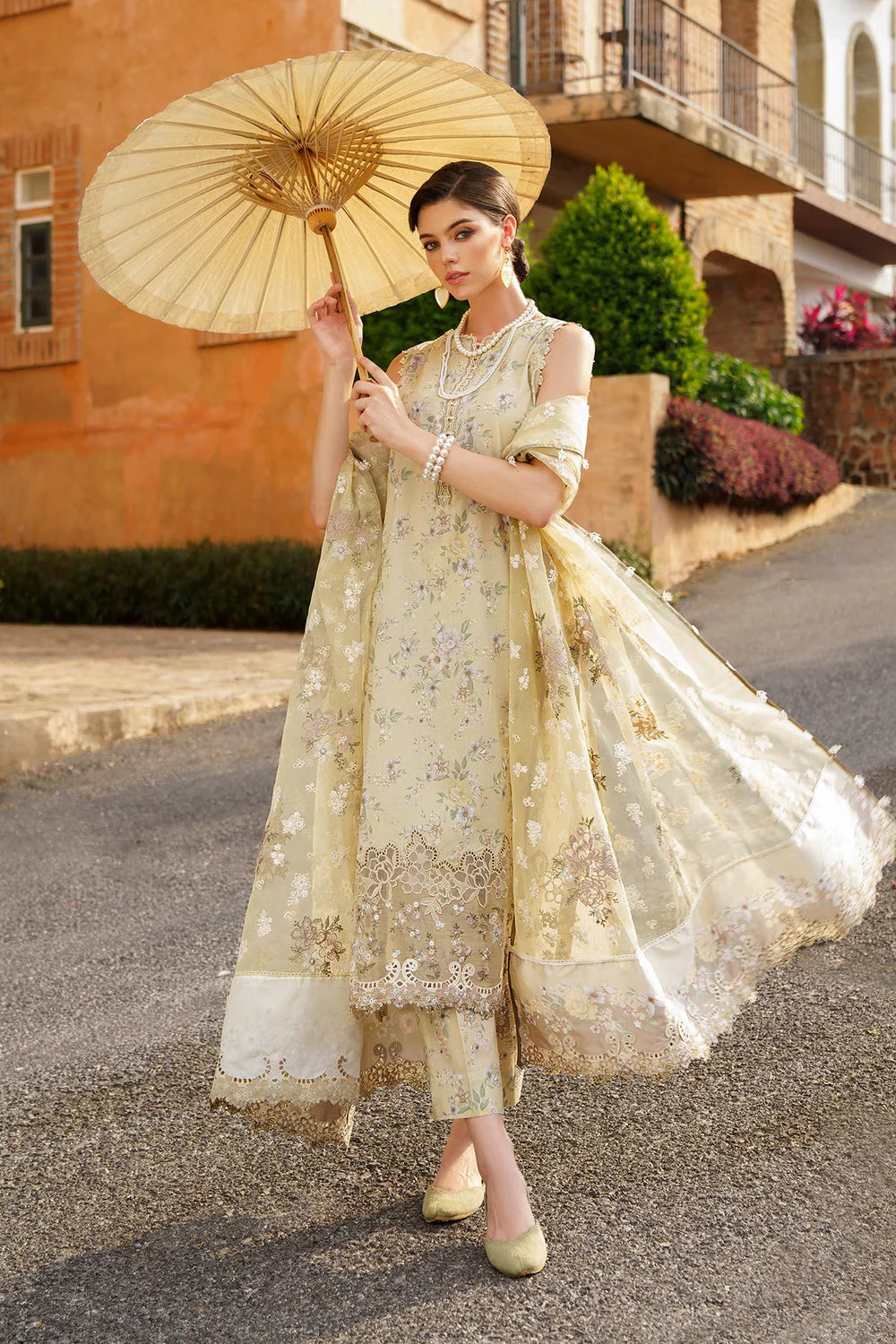 EMBROIDERED LAWN UF-584 UNSTITCHED 3Pc - BAROQUE