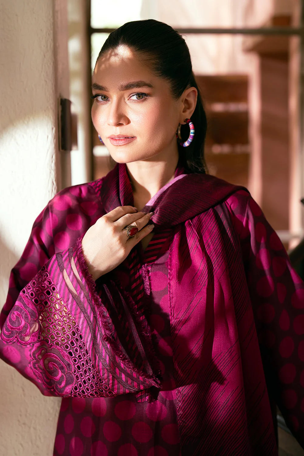 EMBROIDERED VISCOSE - BAROQUE