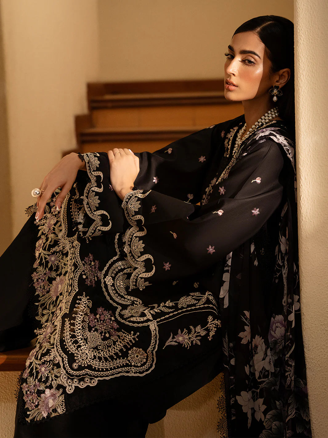 QALAH 3Pc UNSTITCHED SUIT | IZEL