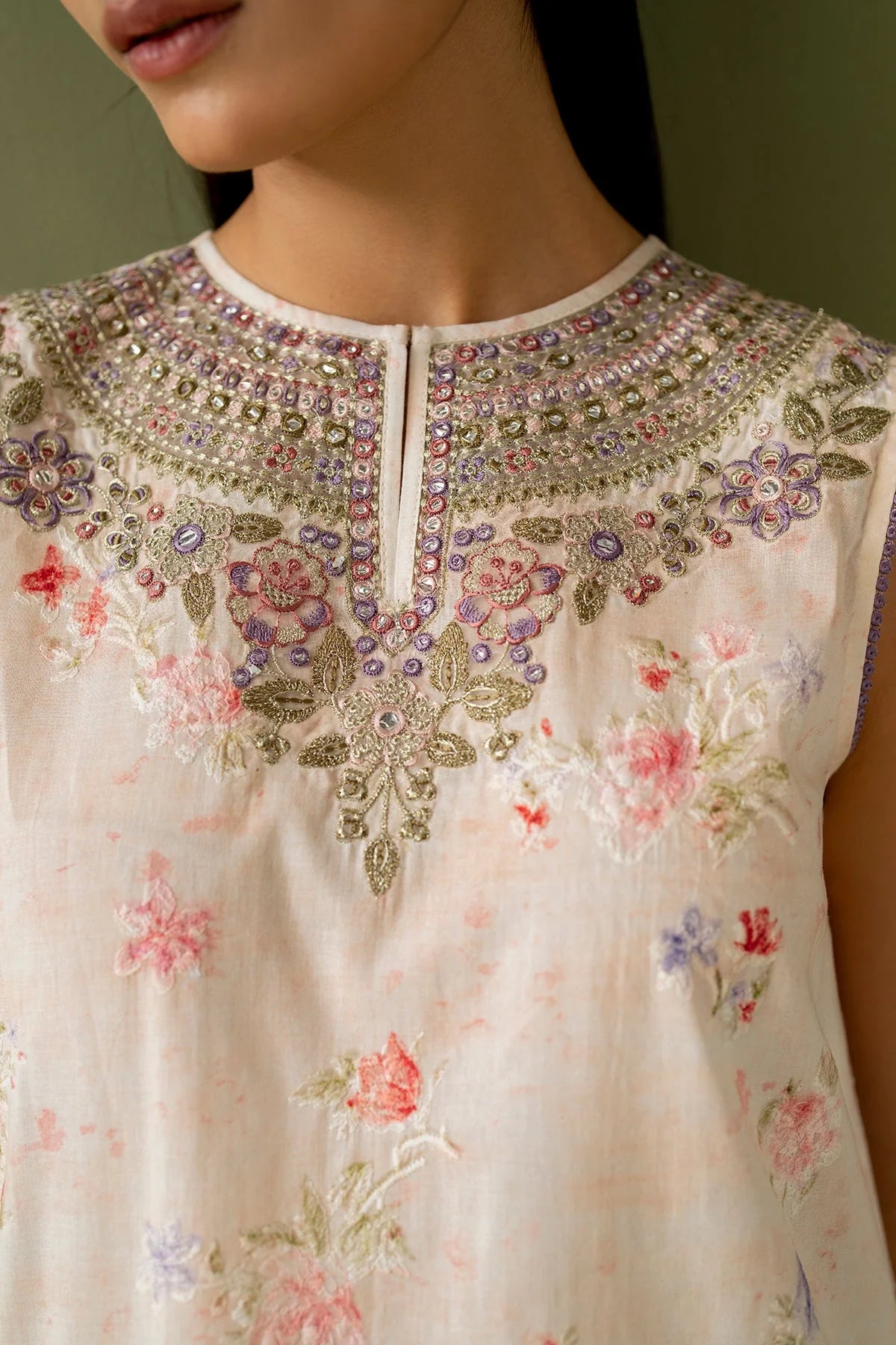 EMBROIDERED PRINTED LAWN UF-4169 | 3 PC UNSTITCHED SUIT | BAROQUE