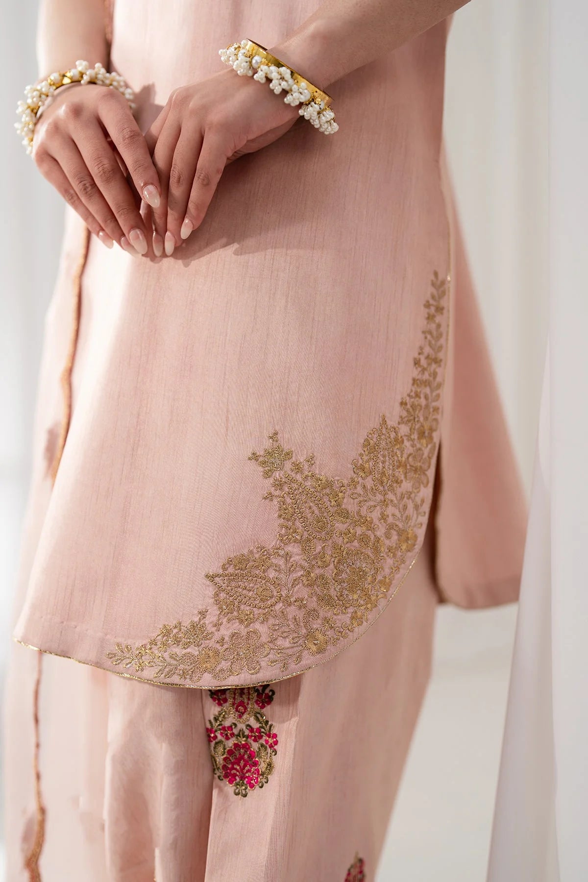 EMBROIDERED RAW SILK UF-4136 | 3 PC UNSTITCHED | BAROQUE
