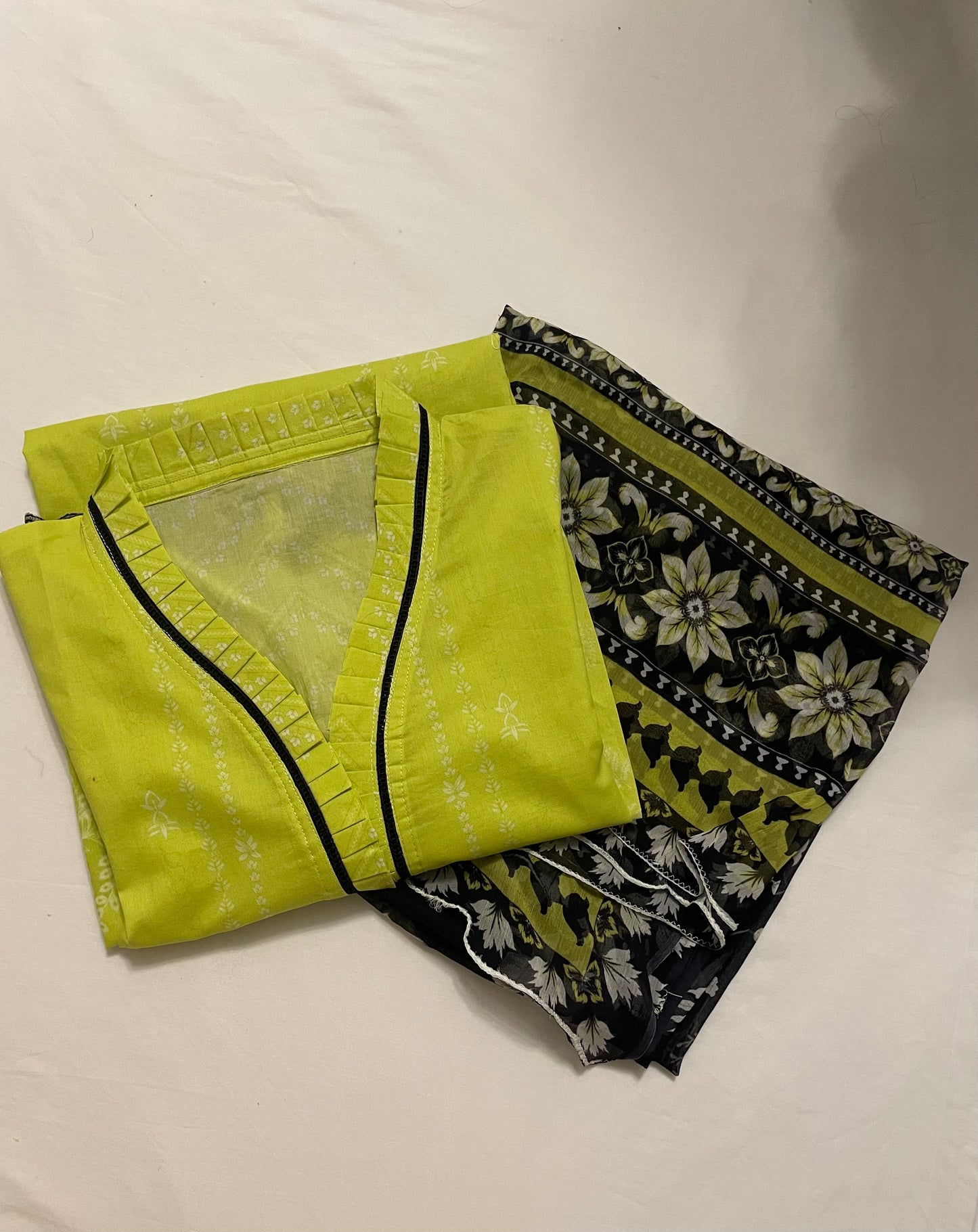 2-PIECE LIME GREEN SUIT - MARIA B