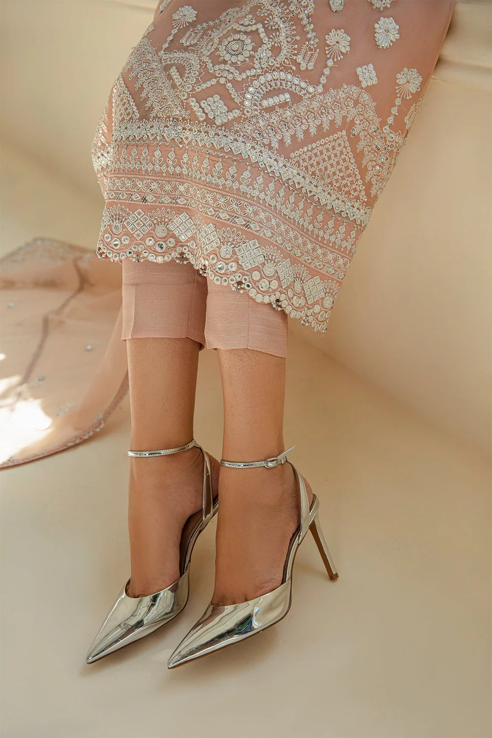 EMBROIDERED CHIFFON PINK 3-PIECE SUIT - BAROQUE